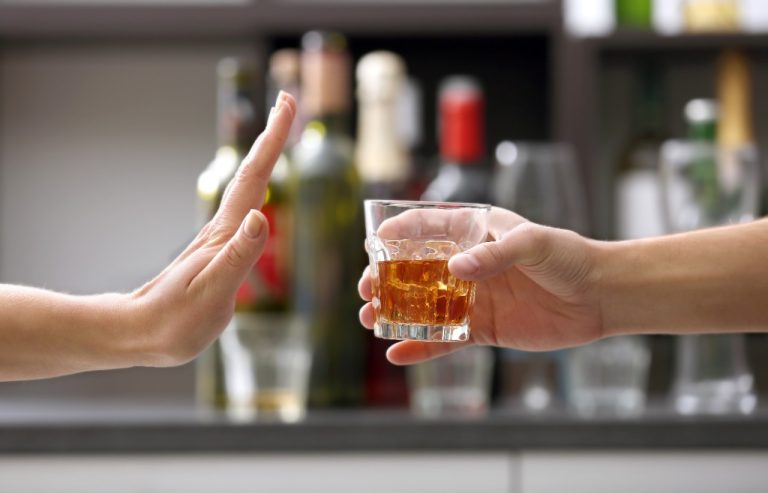 At sætte realistiske mål i Alkoholbehandling: A Roadmap to Recovery